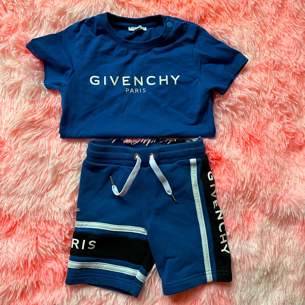 Blue shirt and shorts givenchy authentic